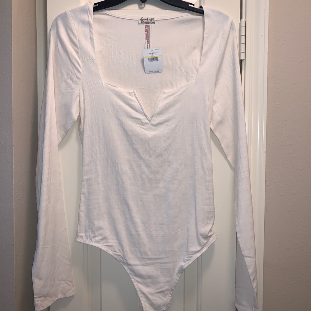 Free People white long sleeve bodysuit